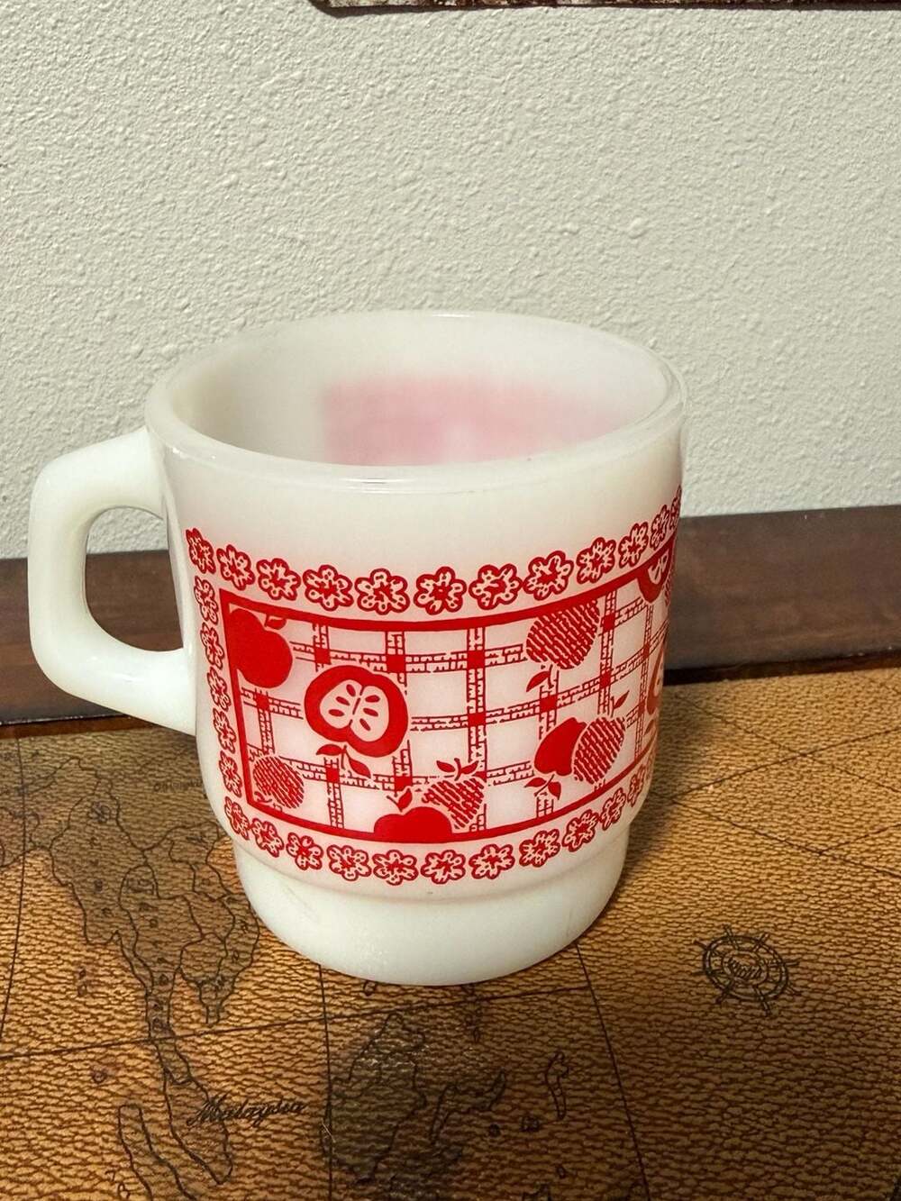 VTG Anchor Hocking Fire-King Milk Glass Stackable Mug